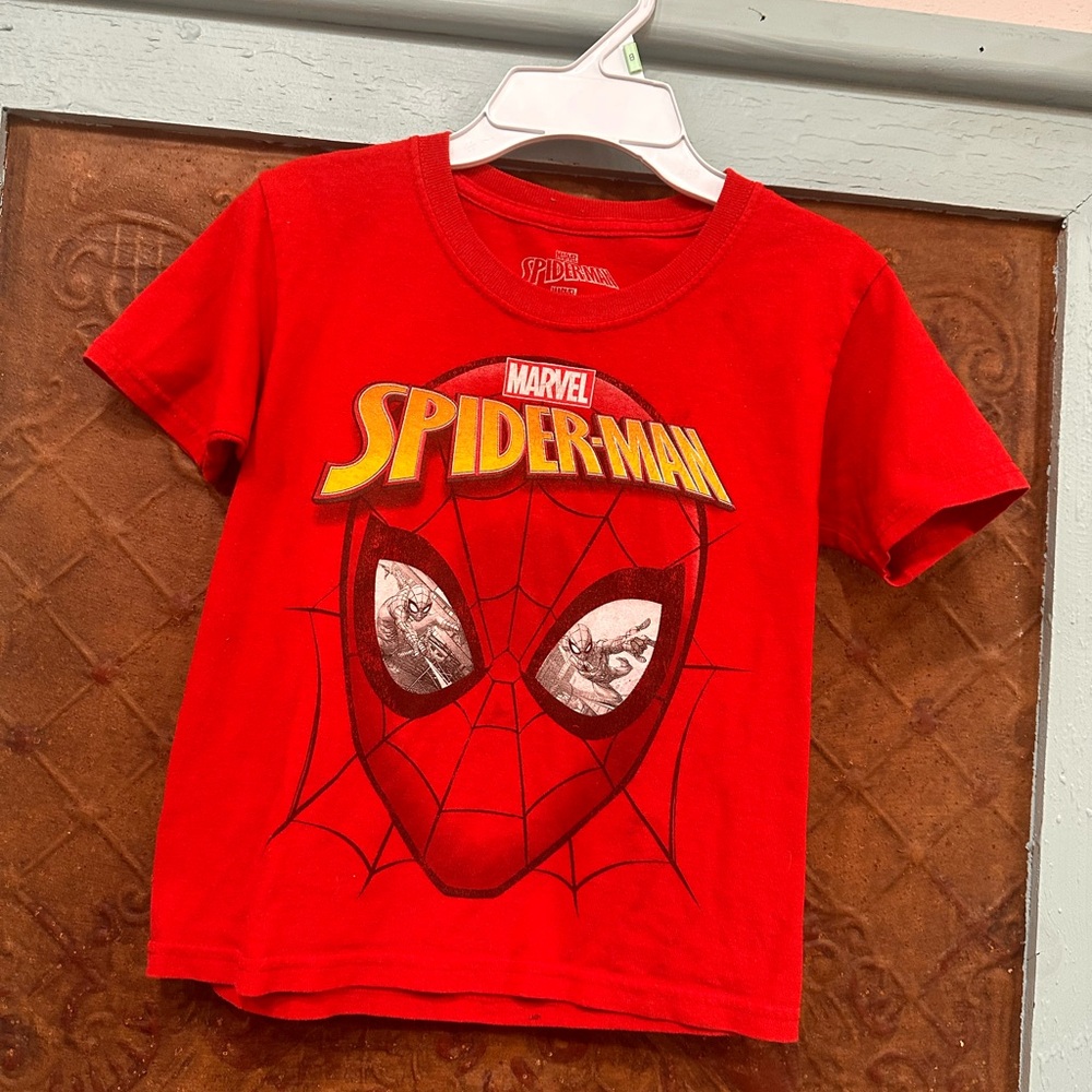 3 for $10! Marvel Red Spider-Man Kids Tee - Picture 1 of 3